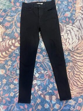 Levi's Black Women's Skinny Jeans - High Rise Stretch
